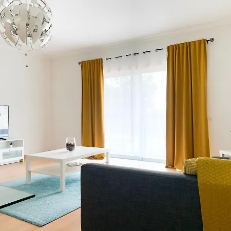2bed With Rooftop Pool In Marina Village - *